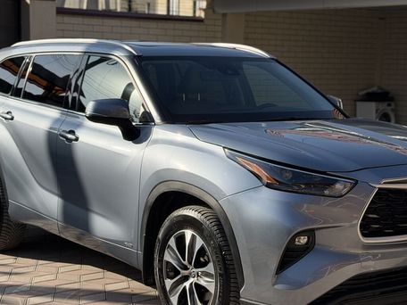 Toyota Highlander, 2022 — photo 2