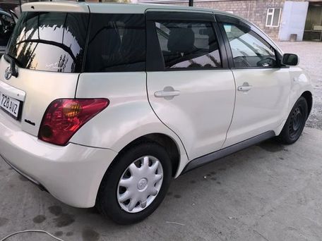 Toyota Ist, 2005 — photo 2