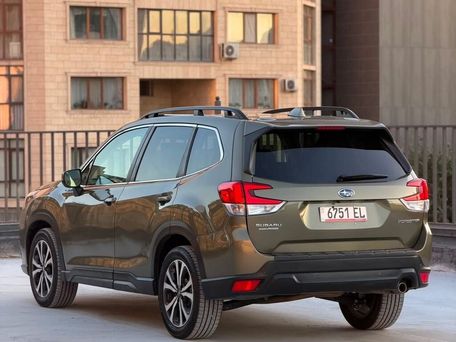 Subaru Forester, 2022 — фото 4