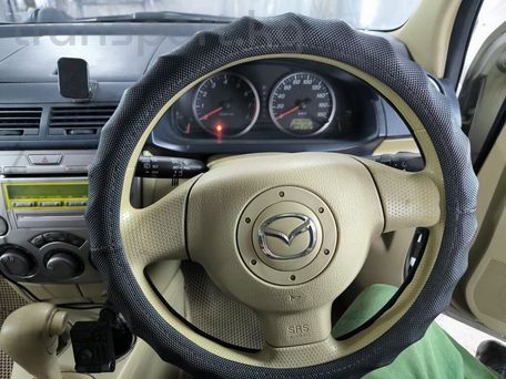 Mazda Demio, 2004 — фото 10