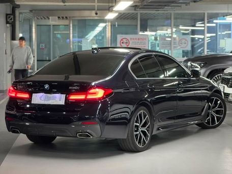 BMW 5 Series, 2021 — сүрөт 11