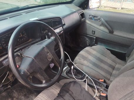 Volkswagen Passat, 1990 — 照片 2