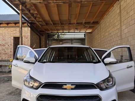 Chevrolet Spark, 2017 — сүрөт 1