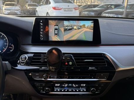 BMW 5 Series, 2018 — photo 12