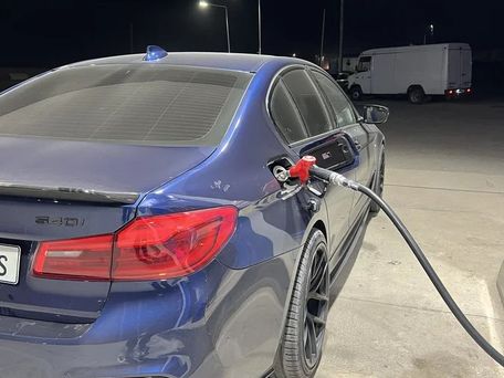 BMW 5 Series, 2018 — photo 2