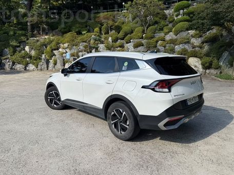 Kia Sportage, 2023 — 照片 3