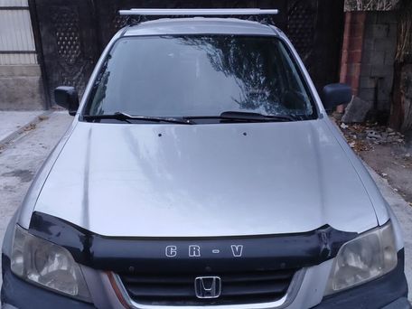Honda CR-V, 1997 — photo 1