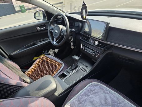 Kia K5, 2017 — photo 7