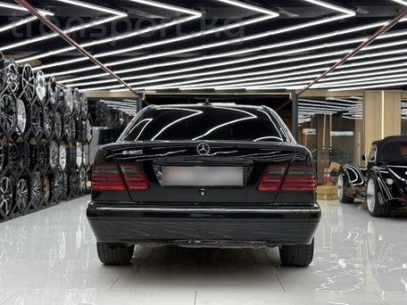 Mercedes-Benz E-Класс, 1999 — photo 4