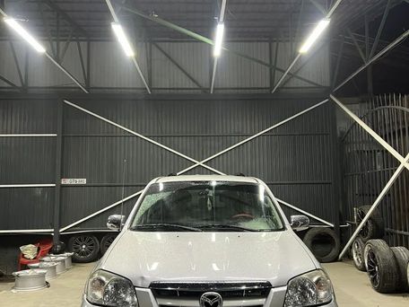 Mazda Tribute, 2005 — photo 1
