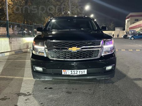 Chevrolet Suburban, 2017 — photo 2