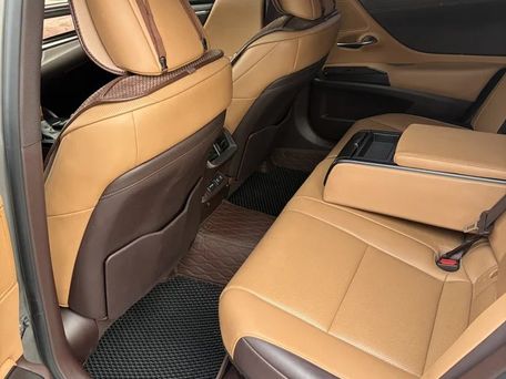 Lexus ES, 2019 — 照片 12