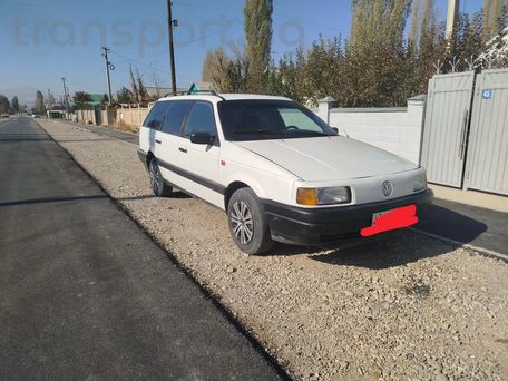 Volkswagen Passat, 1992 — сүрөт 2
