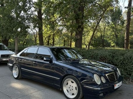 Mercedes-Benz E-Класс, 2001