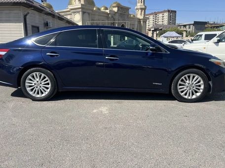Toyota Avalon, 2018 — фото 3