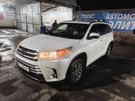 Toyota Highlander, 2018 — фото 1