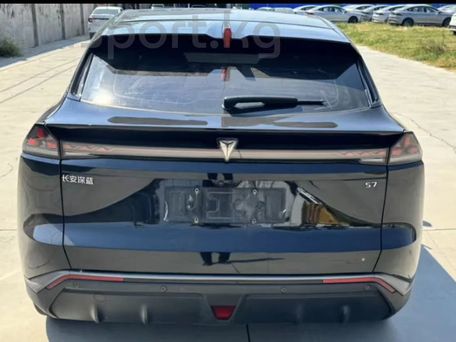 Changan Deepal S07, 2023 — 照片 3