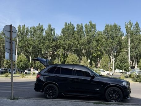 BMW X5, 2017 — photo 1