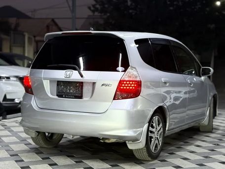 Honda Fit, 2004 — 照片 3