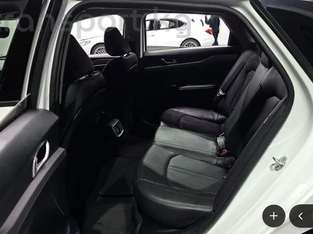 Kia K5, 2022 — photo 6