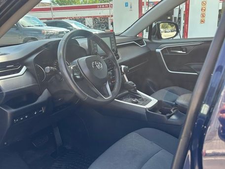 Toyota RAV4, 2021 — photo 2