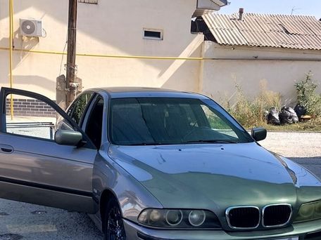 BMW 5 Series, 2002 — фото 1