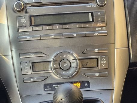 Toyota Auris, 2008 — сүрөт 13