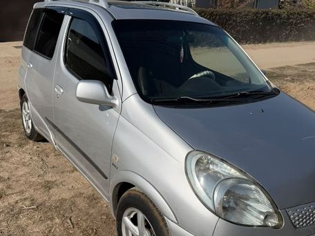 Toyota Yaris Verso, 2004 — 照片 3
