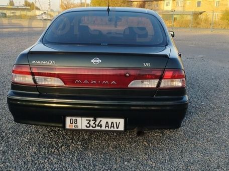 Nissan Maxima, 1996 — photo 9