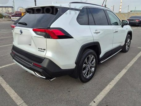 Toyota RAV4, 2018 — фото 2