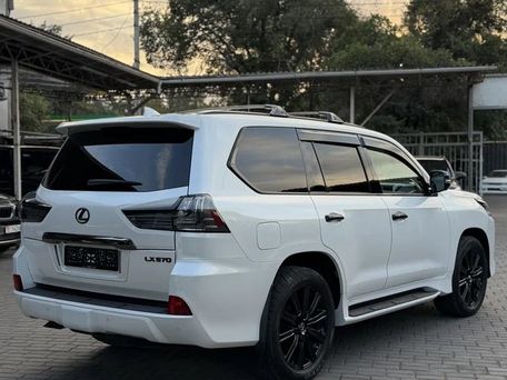 Lexus LX, 2021 — сүрөт 4