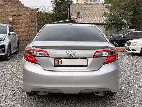 Toyota Camry, 2011 — фото 6