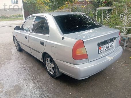 Hyundai Accent, 2008 — photo 4