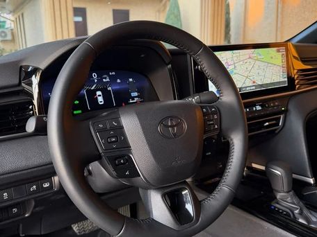Toyota Camry, 2026 — 照片 10