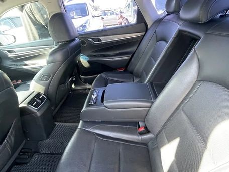 Hyundai Grandeur, 2017 — photo 9
