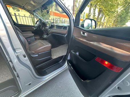 Hyundai H-1, 2019 — photo 14