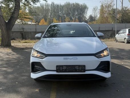 BYD E2, 2023 — photo 1