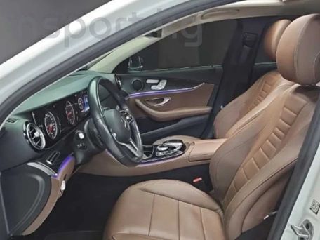 Mercedes-Benz E-Класс, 2020 — фото 10