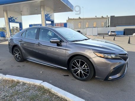Toyota Camry, 2021 — фото 10