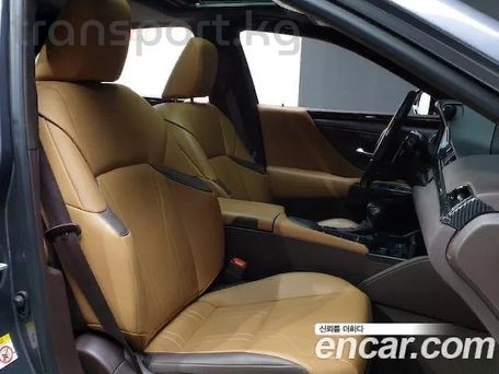 Lexus ES, 2019 — photo 7