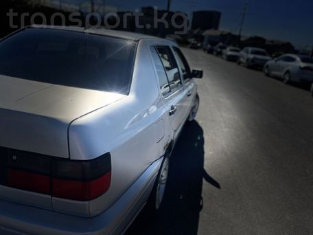 Volkswagen Vento, 1998