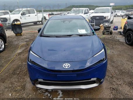Toyota Prius v (+), 2024 — сүрөт 11