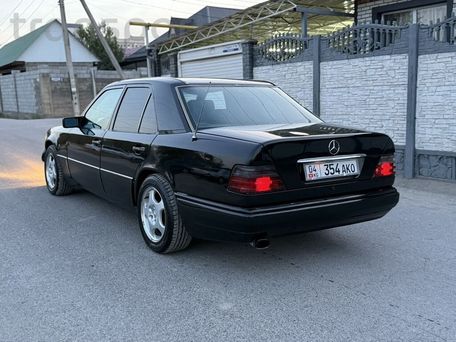Mercedes-Benz E-Класс, 1994 — сүрөт 5