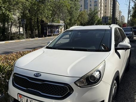 Kia Niro, 2018 — фото 1