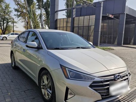 Hyundai Elantra, 2019 — 照片 2