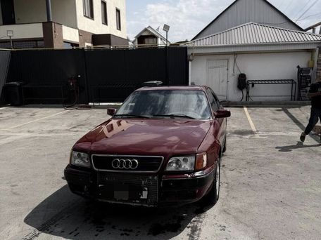 Audi S4, 1998 — 照片 1