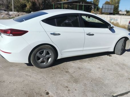 Hyundai Avante, 2018 — сүрөт 7