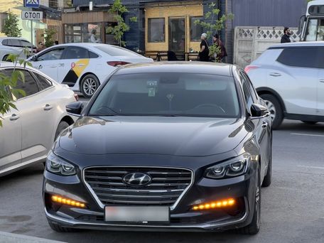 Hyundai Grandeur, 2017 — photo 1