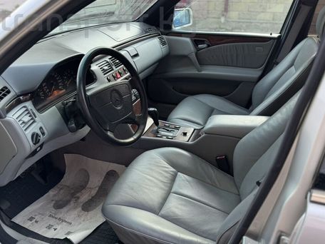 Mercedes-Benz E-Класс, 1995 — фото 7