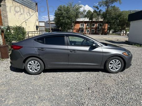 Hyundai Elantra, 2018 — фото 2